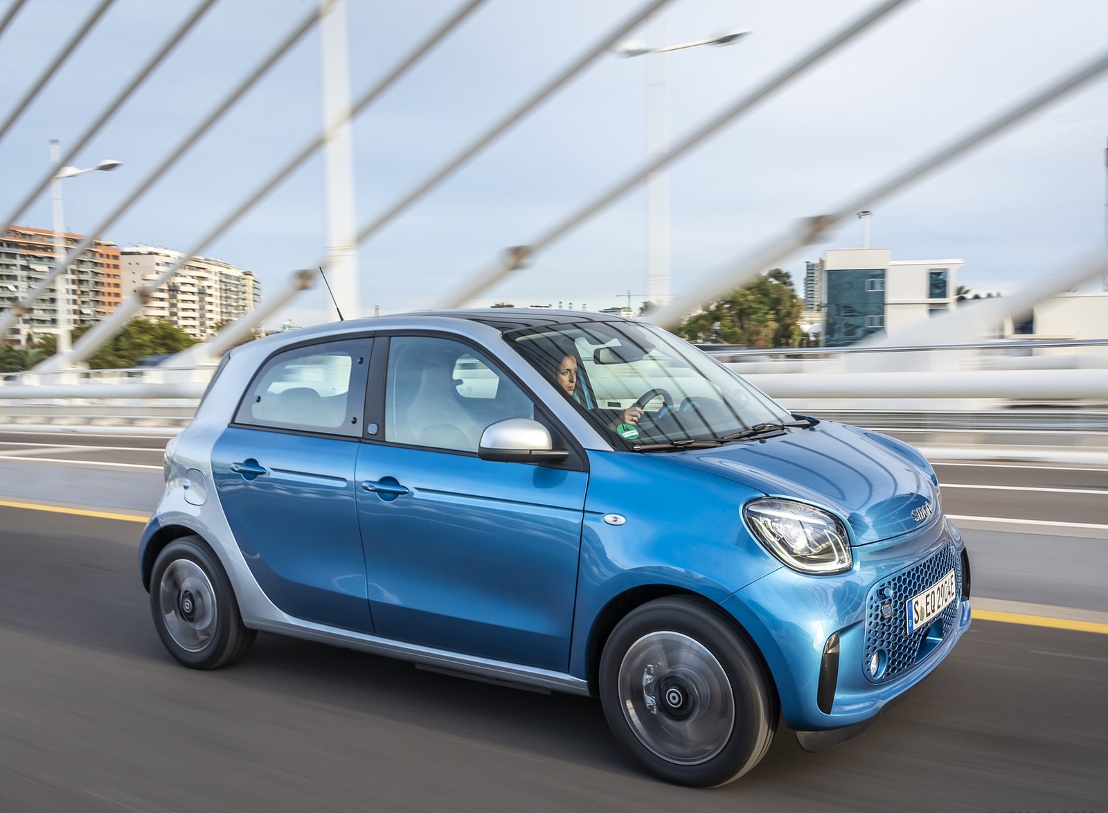 2020 Smart EQ ForFour Passion Line (Color: Steel Blue) Front Three-Quarter Wallpapers #46 of 80