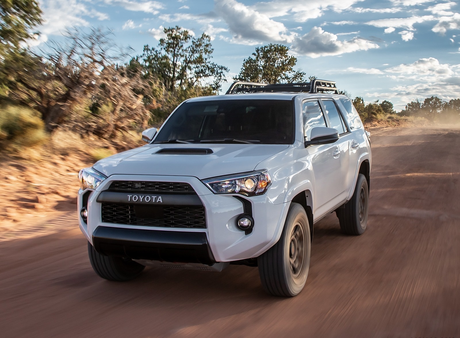 2020 Toyota 4Runner TRD Pro Front Three-Quarter Wallpapers #2 of 25