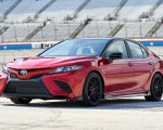 2020 Toyota Camry TRD Front Three-Quarter Wallpapers 150x120 (2)