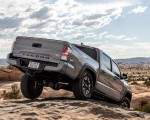 2020 Toyota Tacoma TRD Off-Road (Color: Cement) Rear Three-Quarter Wallpapers 150x120 (13)