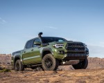 2020 Toyota Tacoma TRD Pro (Color: Army Green) Front Three-Quarter Wallpapers 150x120 (2)