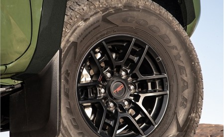 2020 Toyota Tacoma TRD Pro (Color: Army Green) Wheel Wallpapers 450x275 (6)