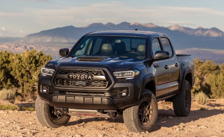 2020 Toyota Tacoma TRD Pro (Color: Magnetic Gray) Front Wallpapers 450x275 (25)
