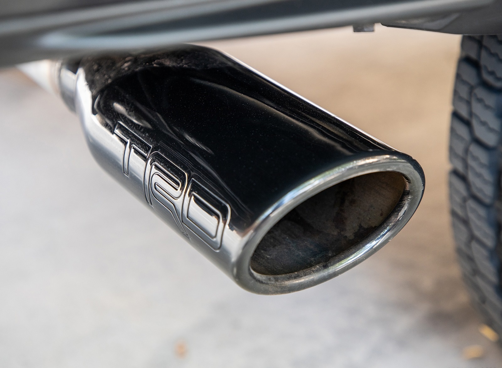 2020 Toyota Tacoma TRD Pro Exhaust Wallpapers #30 of 35