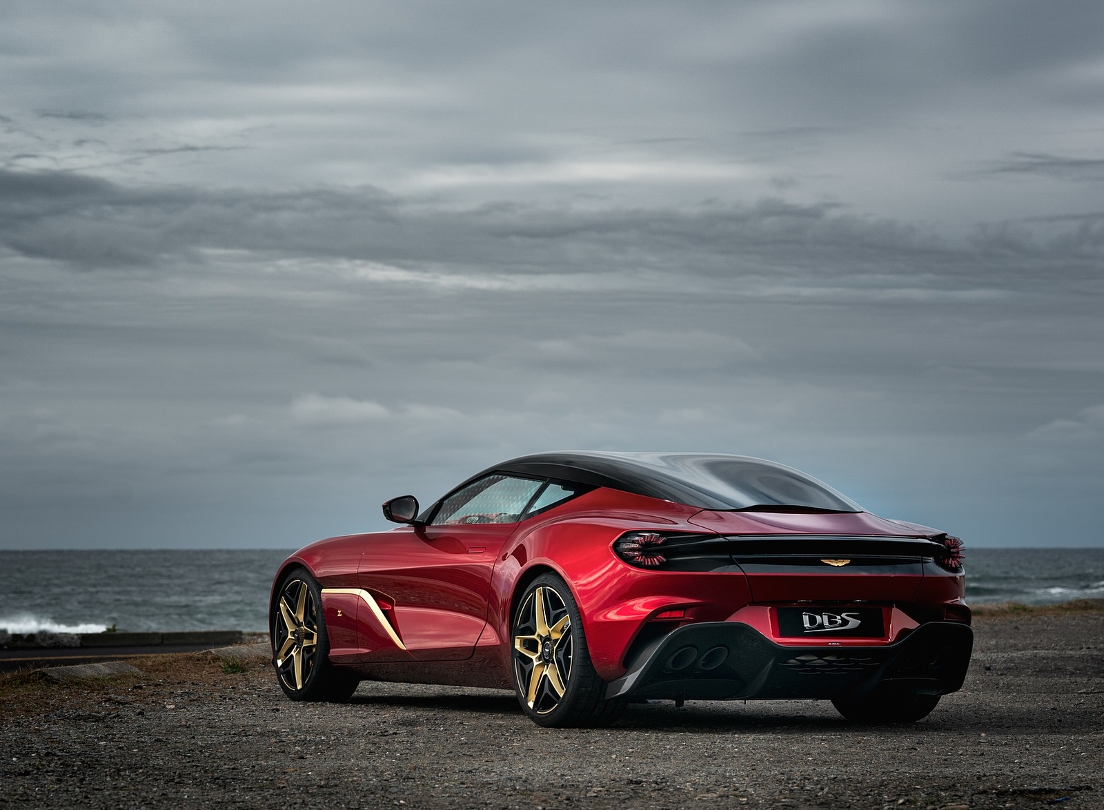 2020 Aston Martin DBS GT Zagato Rear Three-Quarter Wallpapers (3)