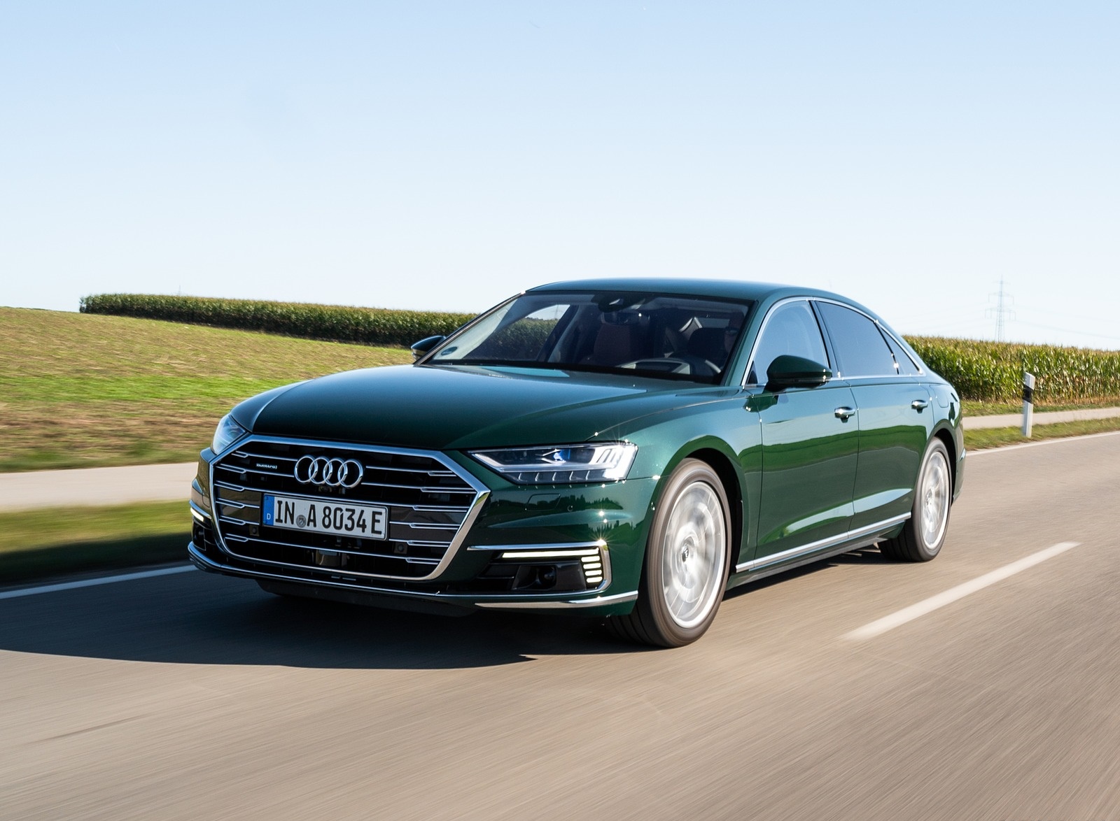 2020 Audi A8 L 60 TFSI e quattro Plug-In Hybrid (Color: Goodwood Green) Front Three-Quarter Wallpapers (9)