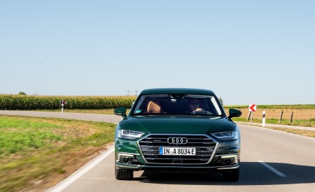 2020 Audi A8 L 60 TFSI e quattro Plug-In Hybrid (Color: Goodwood Green) Front Wallpapers 450x275 (4)