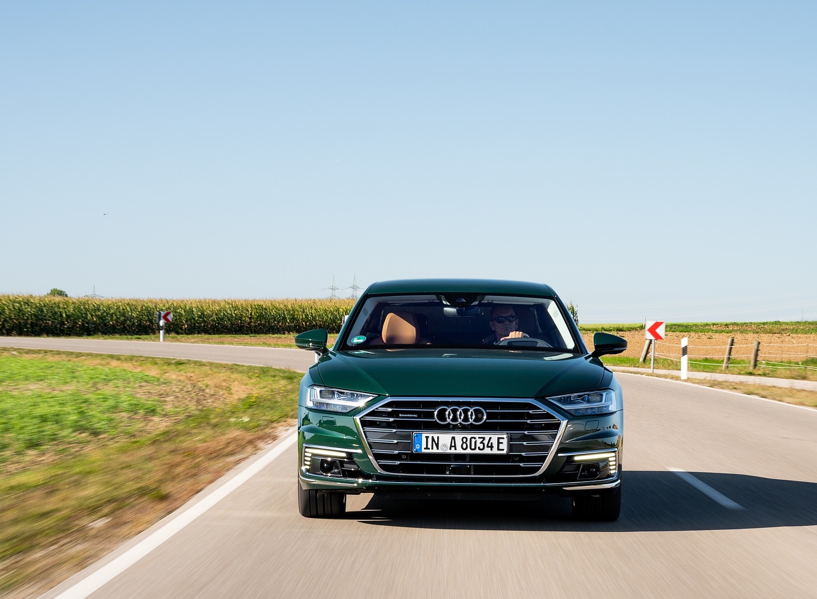 2020 Audi A8 L 60 TFSI e quattro Plug-In Hybrid (Color: Goodwood Green) Front Wallpapers (4)