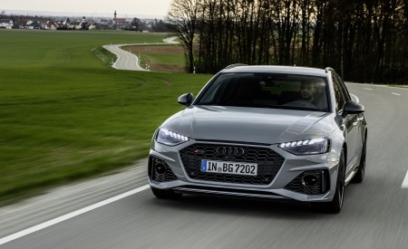 2020 Audi RS 4 Avant (Color: Nardo Gray) Front Wallpapers 450x275 (2)