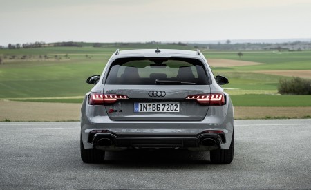 2020 Audi RS 4 Avant (Color: Nardo Gray) Rear Wallpapers 450x275 (25)