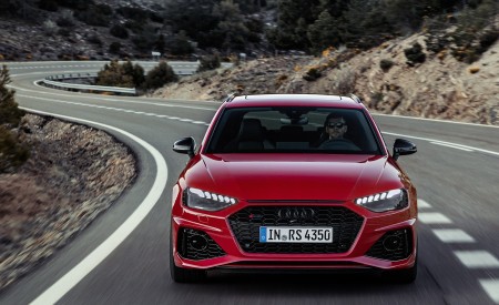 2020 Audi RS 4 Avant (Color: Tango Red) Front Wallpapers 450x275 (40)
