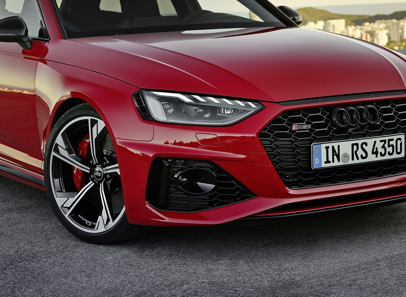 2020 Audi RS 4 Avant (Color: Tango Red) Headlight Wallpapers #56 of 98
