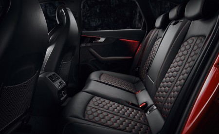 2020 Audi RS 4 Avant (Color: Tango Red) Interior Rear Seats Wallpapers 450x275 (80)