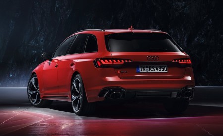 2020 Audi RS 4 Avant (Color: Tango Red) Rear Wallpapers 450x275 (71)