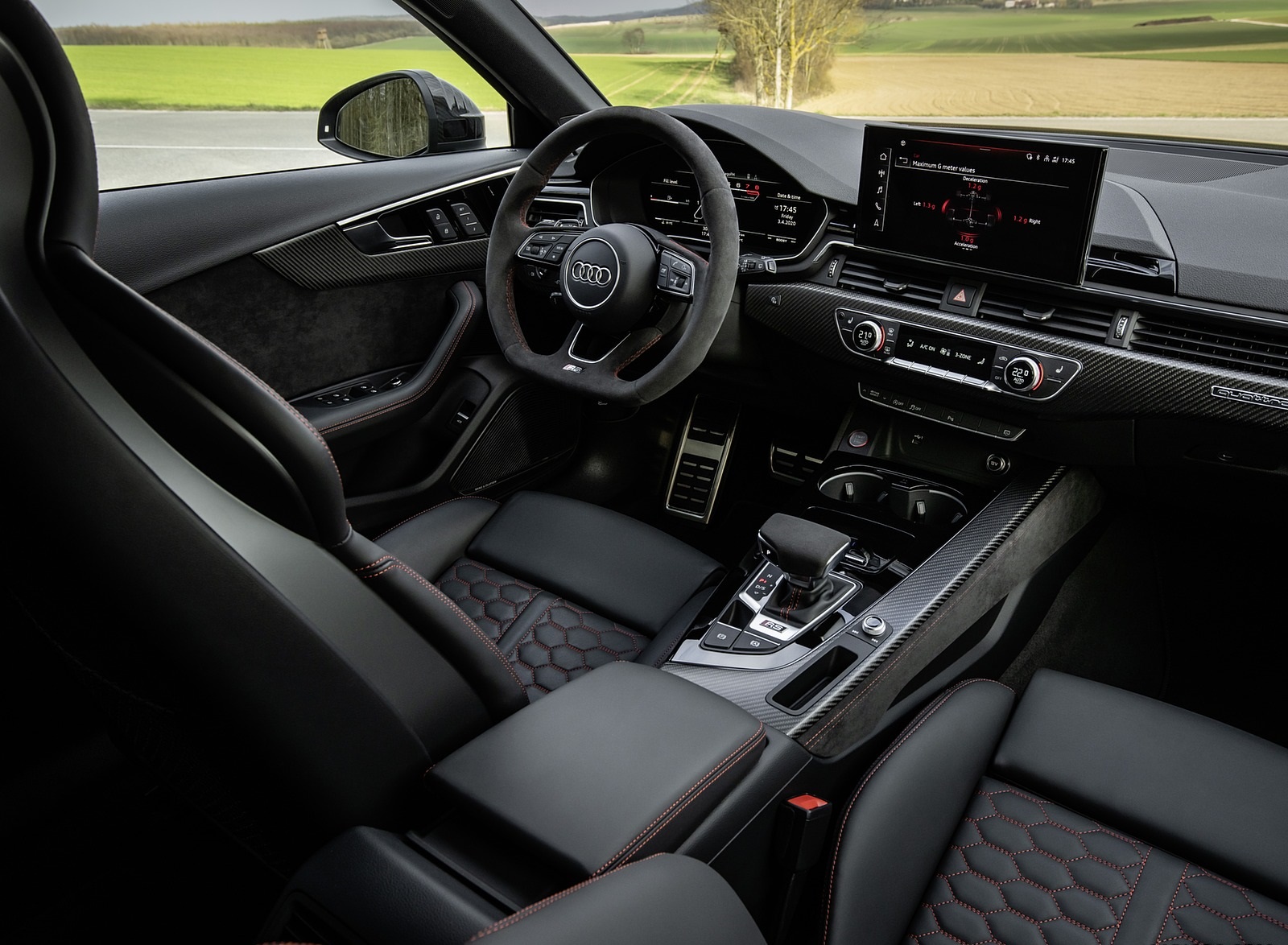 2020 Audi RS 4 Avant Interior Wallpapers #35 of 98