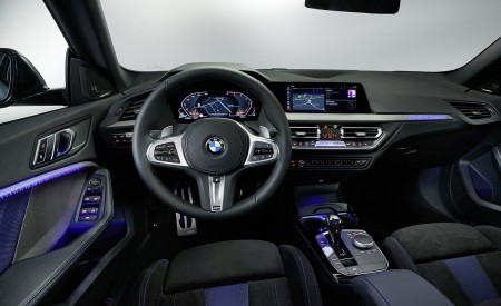 2020 BMW 2 Series 220d Gran Coupe M Sport (Color: Storm Bay Metallic) Interior Wallpapers 450x275 (57)