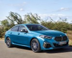 2020 BMW M235i Gran Coupe xDrive (Color: Snapper Rocks Blue Metallic) Front Three-Quarter Wallpapers 150x120 (11)