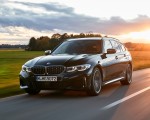 2020 BMW M340i xDrive Touring (Color: Black Sapphire Metallic) Front Three-Quarter Wallpapers 150x120