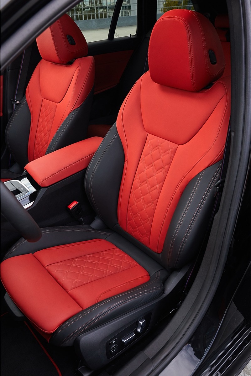 2020 BMW M340i xDrive Touring (Color: Black Sapphire Metallic) Interior Seats Wallpapers #50 of 50