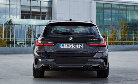 2020 BMW M340i xDrive Touring (Color: Black Sapphire Metallic) Rear Wallpapers 450x275 (40)