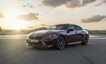 2020 BMW M8 Gran Coupe Competition Front Three-Quarter Wallpapers 450x275 (25)