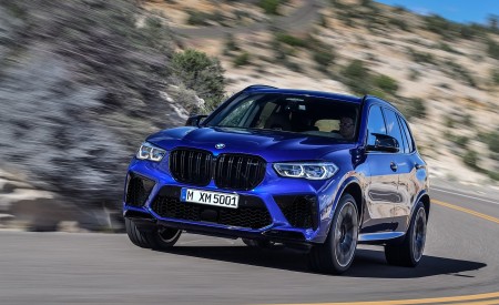 2020 BMW X5 M Competition Front Three-Quarter Wallpapers 450x275 (1)