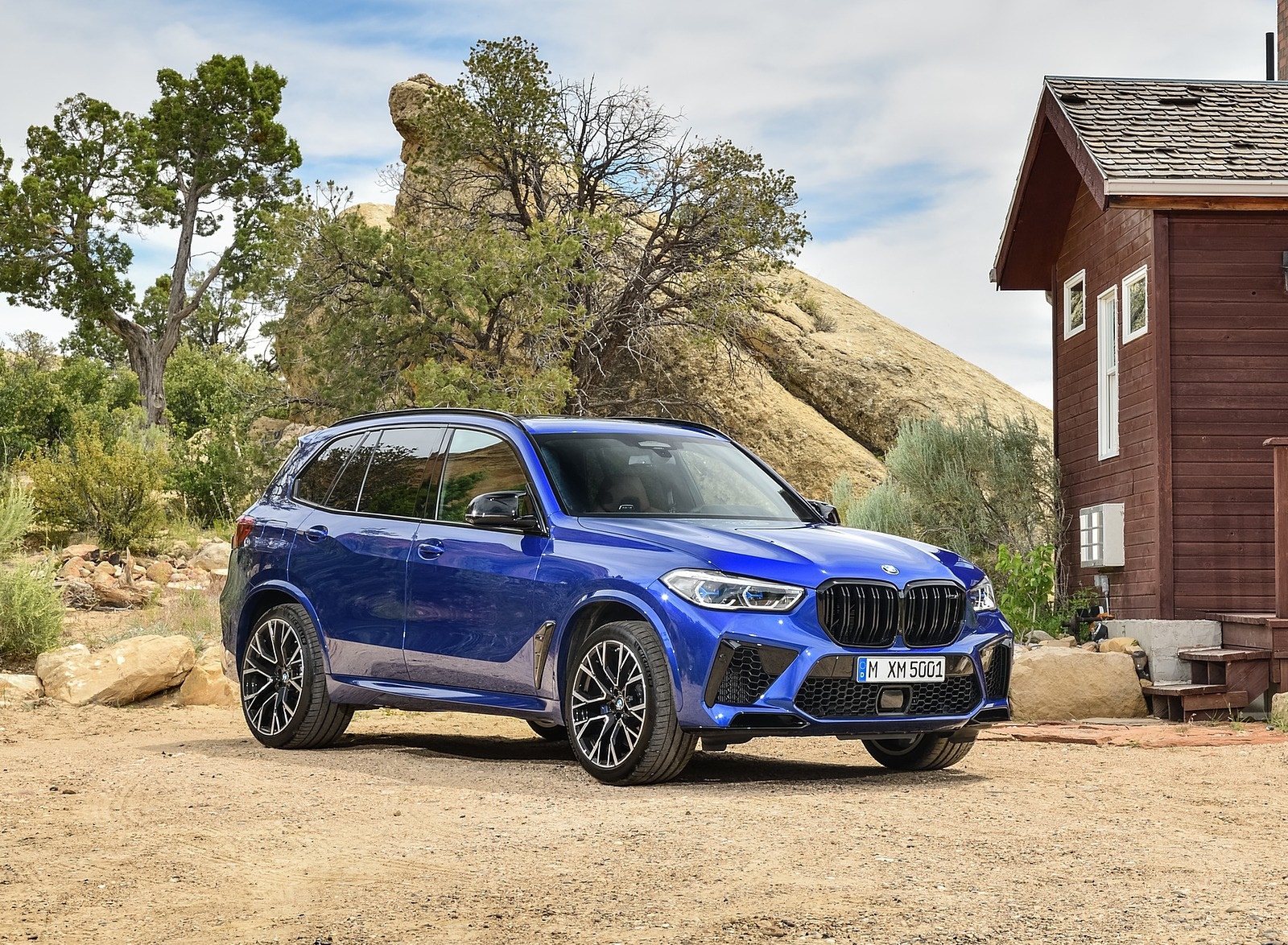 2020 BMW X5 M Competition Front Three-Quarter Wallpapers #32 of 78