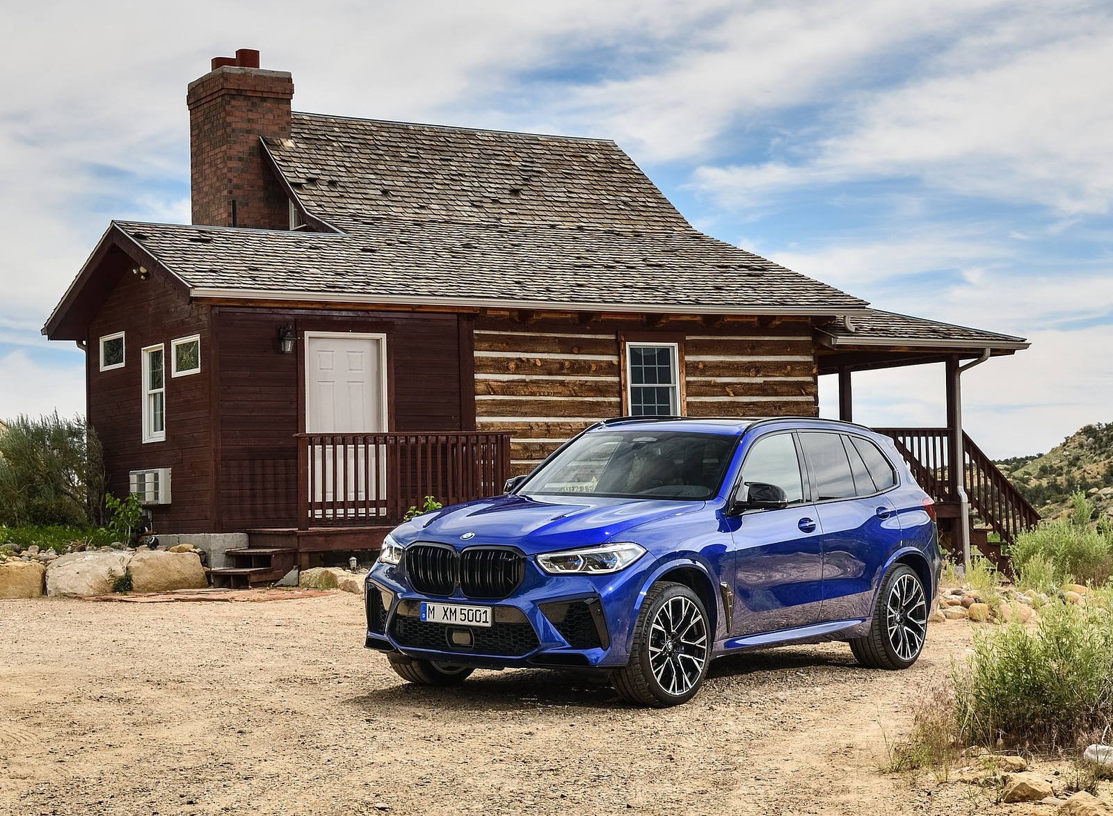 2020 BMW X5 M Competition Front Three-Quarter Wallpapers #33 of 78