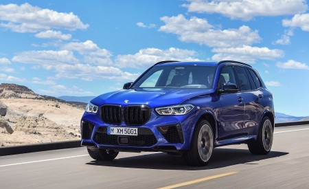 2020 BMW X5 M Competition Front Three-Quarter Wallpapers 450x275 (14)