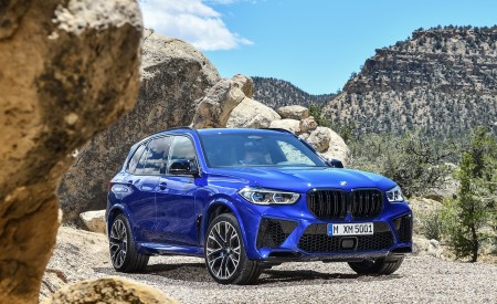 2020 BMW X5 M Competition Front Three-Quarter Wallpapers 450x275 (35)