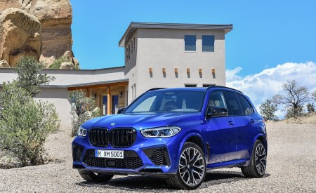2020 BMW X5 M Competition Front Three-Quarter Wallpapers 450x275 (34)