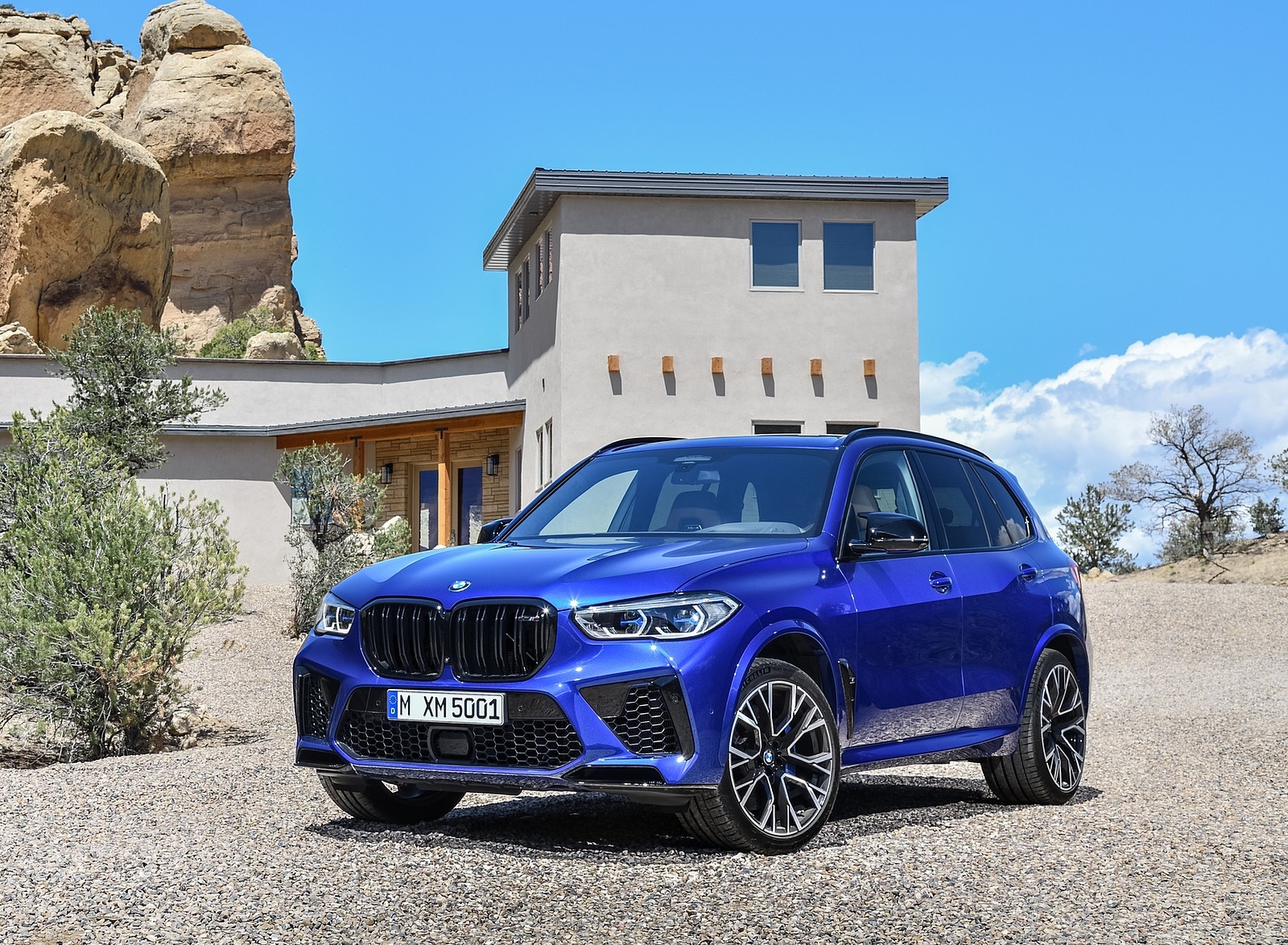 2020 BMW X5 M Competition Front Three-Quarter Wallpapers #34 of 78