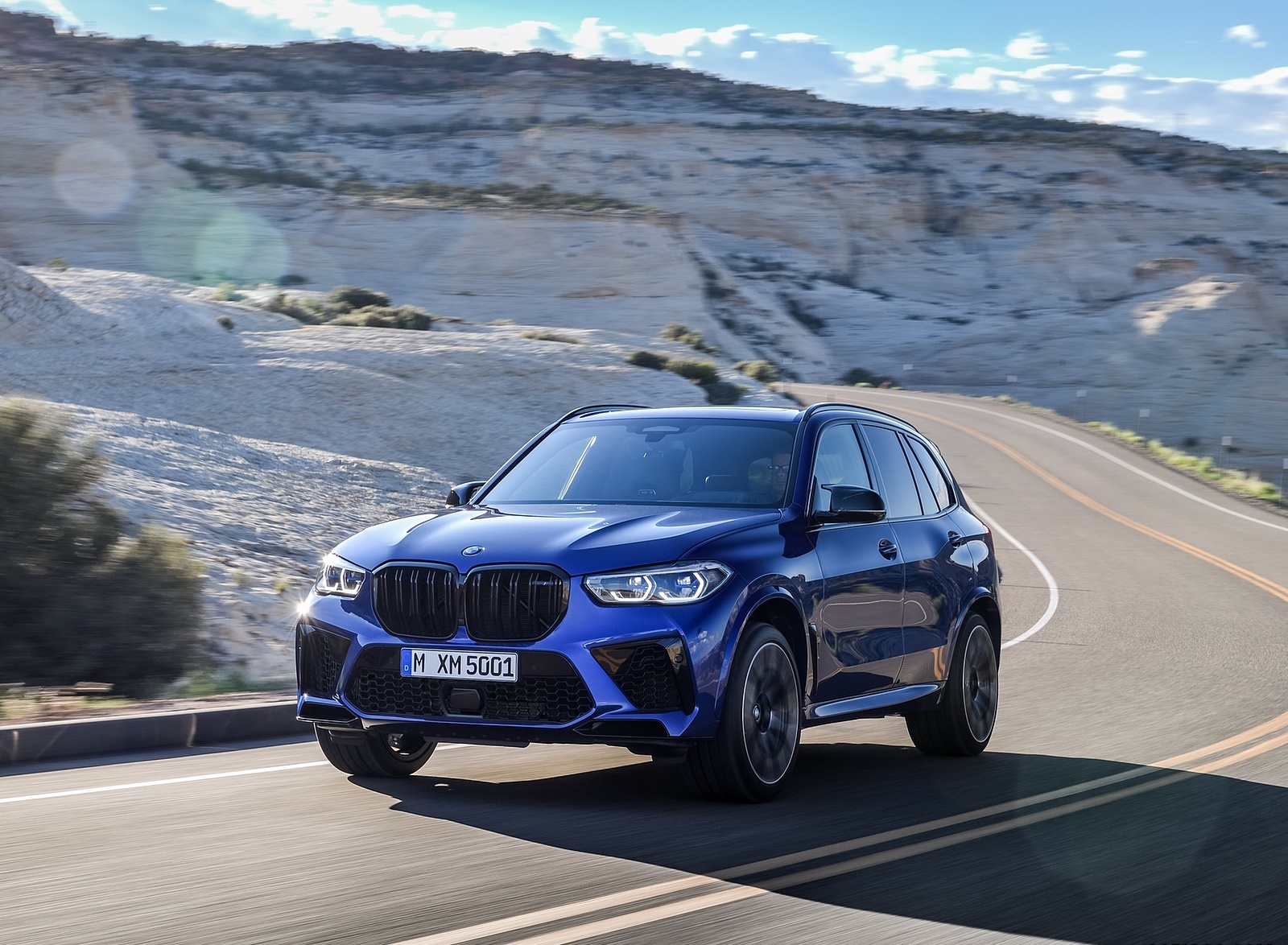 2020 BMW X5 M Competition Front Three-Quarter Wallpapers (5)