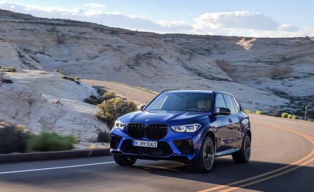 2020 BMW X5 M Competition Front Three-Quarter Wallpapers 450x275 (6)