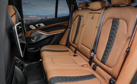 2020 BMW X5 M Competition Interior Rear Seats Wallpapers 450x275 (51)