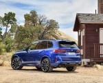 2020 BMW X5 M Competition Rear Three-Quarter Wallpapers 150x120 (37)