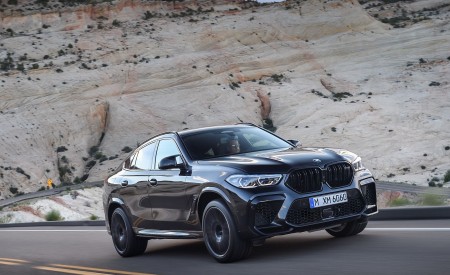 2020 BMW X6 M Competition Front Three-Quarter Wallpapers 450x275 (2)