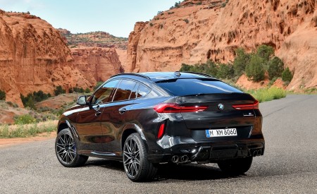 2020 BMW X6 M Competition Rear Three-Quarter Wallpapers 450x275 (32)