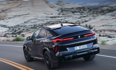 2020 BMW X6 M Competition Rear Three-Quarter Wallpapers 450x275 (11)