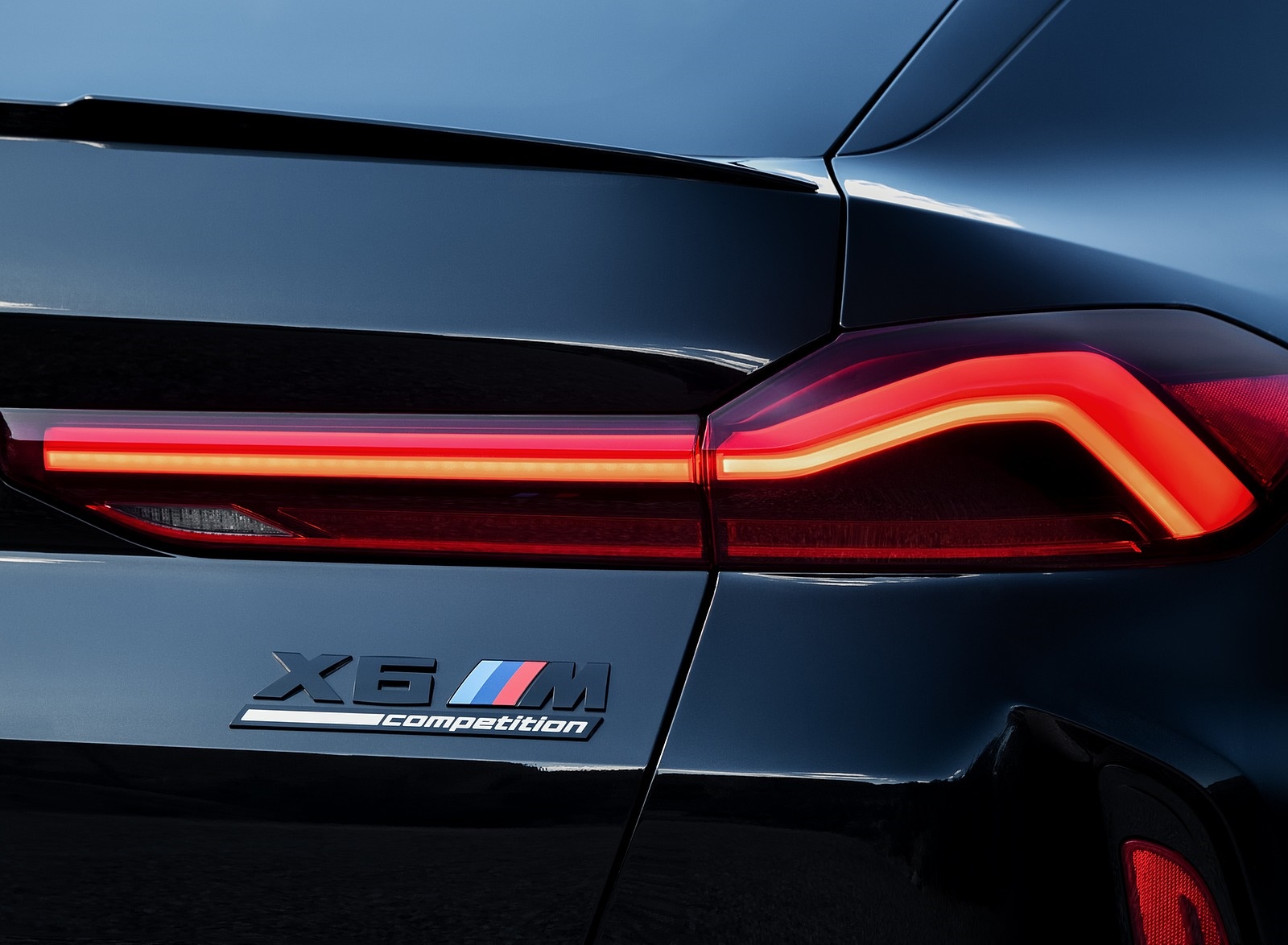 2020 BMW X6 M Competition Tail Light Wallpapers #42 of 56