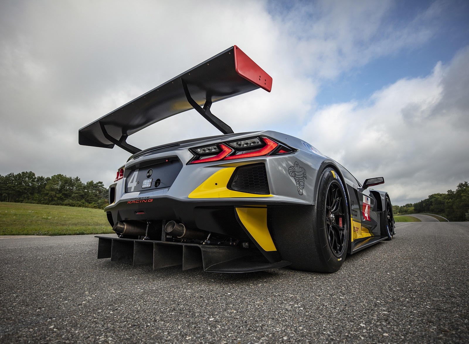 2020 Chevrolet Corvette C8.R Spoiler Wallpapers #13 of 24