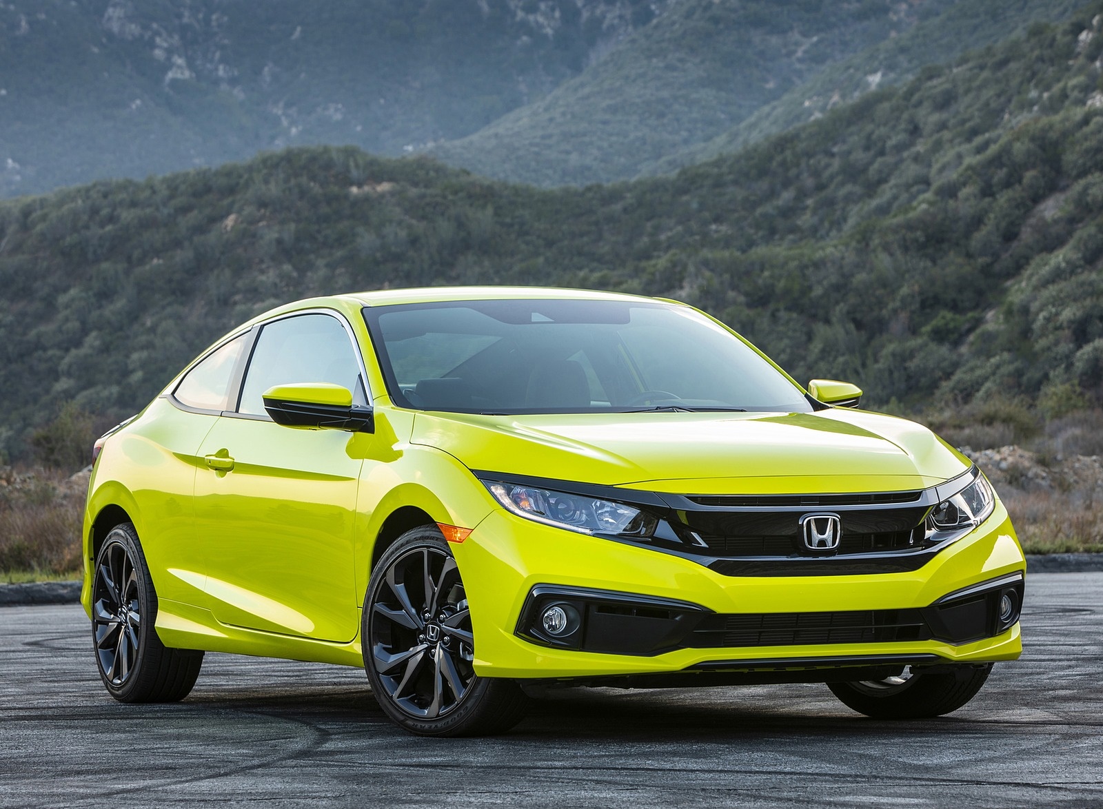 2020 Honda Civic Coupe Sport Front Three-Quarter Wallpapers #12 of 67
