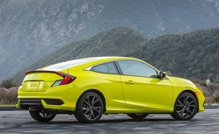 2020 Honda Civic Coupe Sport Rear Three-Quarter Wallpapers 450x275 (20)