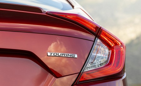 2020 Honda Civic Sedan Touring Tail Light Wallpapers 450x275 (39)