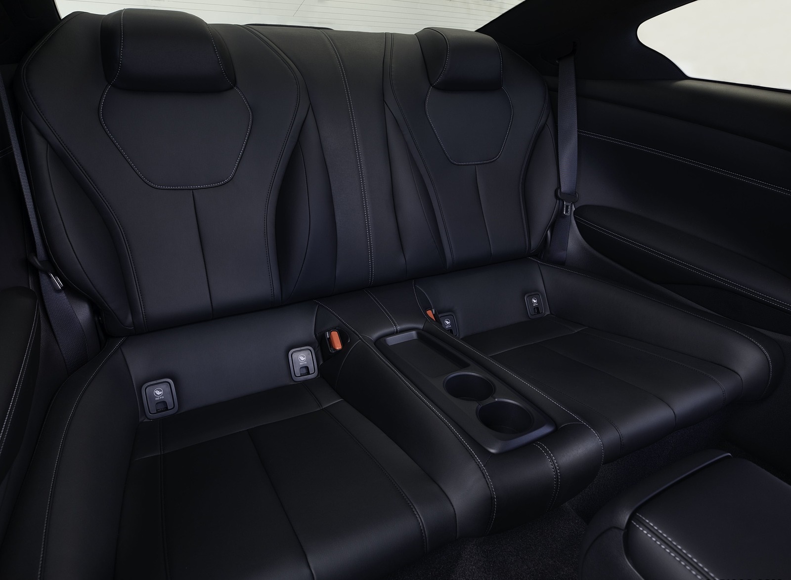 2020 Infiniti Q60 Edition 30 Interior Rear Seats Wallpapers (5)