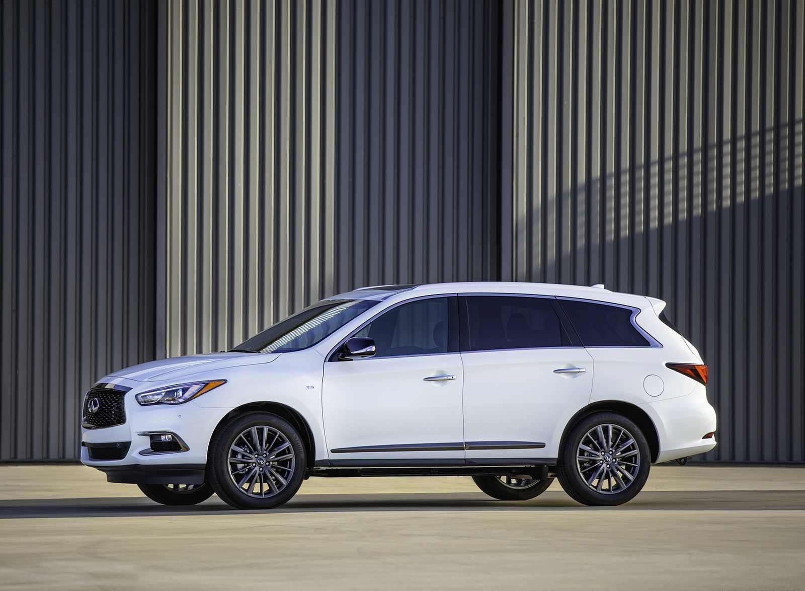 2020 Infiniti QX60 Edition 30 Side Wallpapers (2)