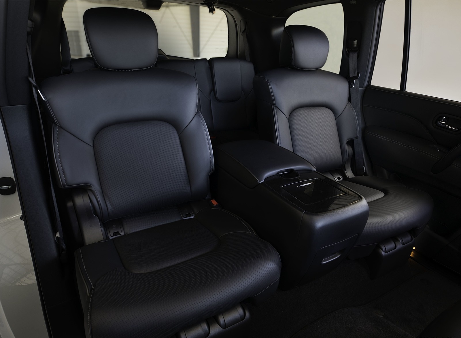 2020 Infiniti QX80 Edition 30 Interior Rear Seats Wallpapers (7)