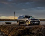 2020 Mercedes-Benz GLC 220d (UK-Spec) Front Three-Quarter Wallpapers 150x120