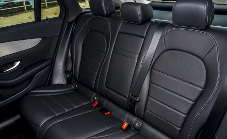2020 Mercedes-Benz GLC 220d (UK-Spec) Interior Rear Seats Wallpapers 450x275 (73)