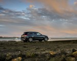 2020 Mercedes-Benz GLC 220d (UK-Spec) Rear Three-Quarter Wallpapers 150x120 (42)